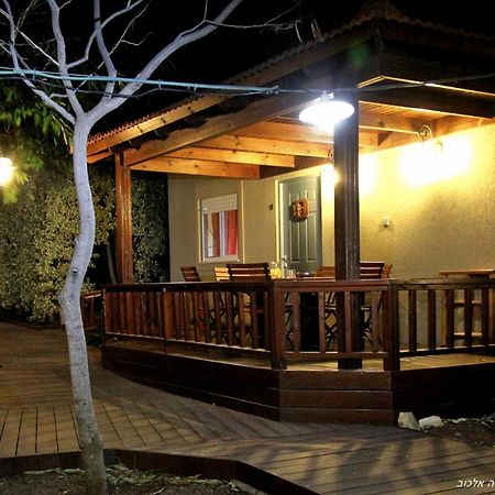 Golan Rooms At Sagi Family Country Lodging Ramot Exterior foto